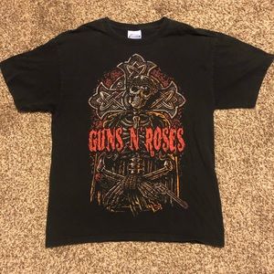 ✨3/$18✨ Guns N’ Roses tee